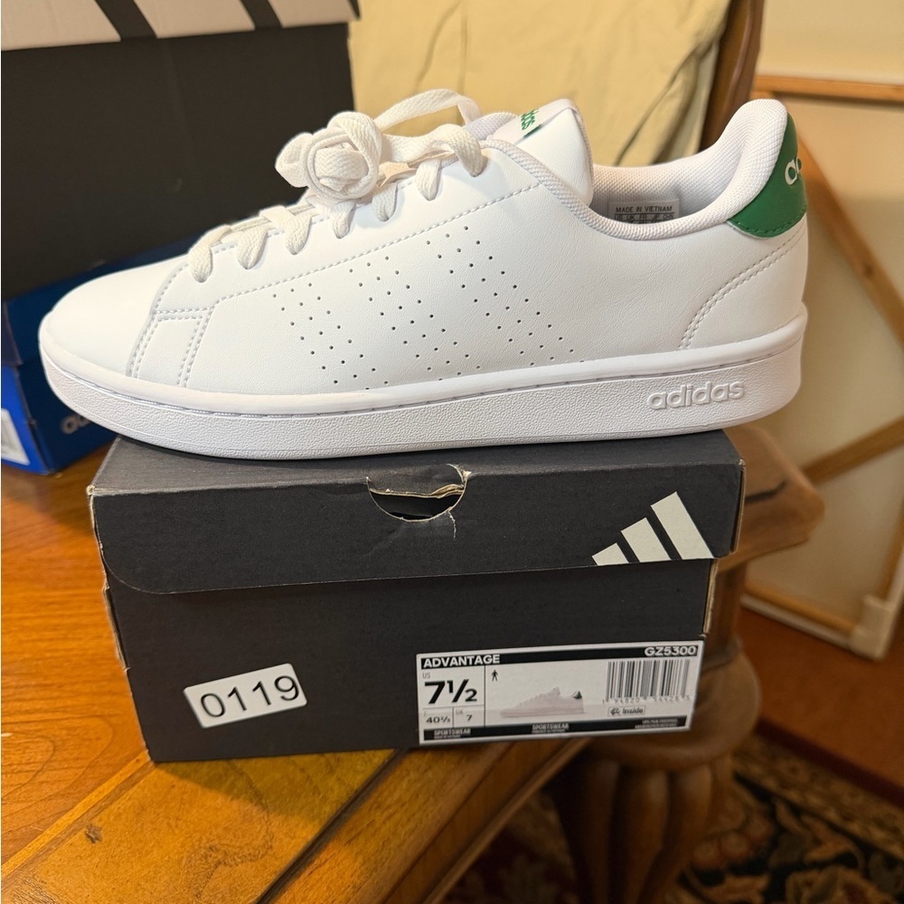 NIB adidas Advantage 2.0 Cloud White/Collegiate Green Men's Size 7.5 - Picture 6 of 10